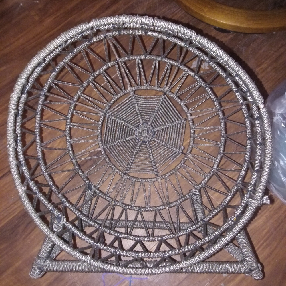 Woven Round Cat Bed in Brown - Cozy Pet Nest